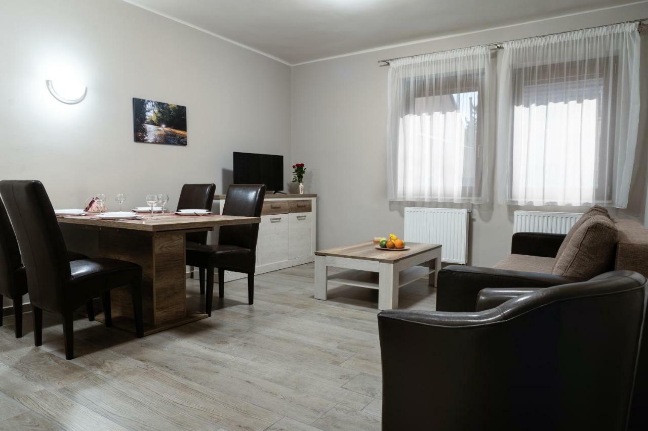Raba Apartman Шарвар Экстерьер фото
